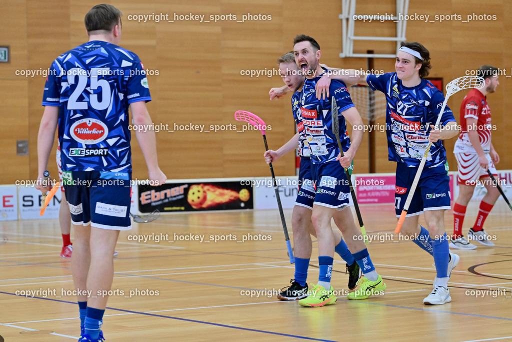 VSV Unihockey vs. KAC Floorball | Jubel VSV Unihockey Mannschaft, #5 Michael Kanduth VSV Unihockey, #29 Anze Brajic VSV Unihockey, #27 Lukas Florianschitz VSV Unihockey, #25 Jan Blazic VSV Unihockey, VSV Unihockey vs. KAC Floorball, VSV Unihockey vs. KAC Floorball am 12.04.2025 in Villach (Ballspielhalle St. Martin), Austria, (Photo by Bernd Stefan)
