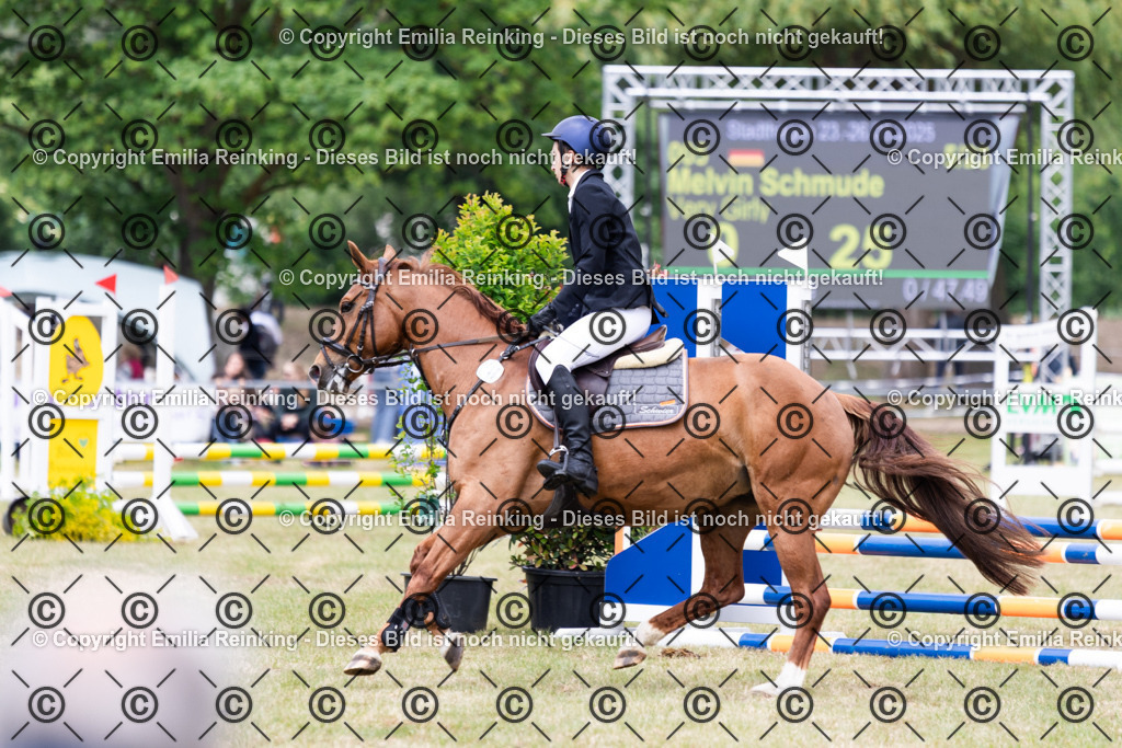 CL5A7581 | Emilia Reinking Fotografie - Realisiert mit Pictrs.com