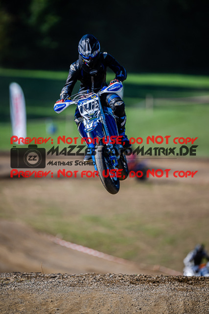 MaZZes_FotoMatrix_220903_0938 | S4