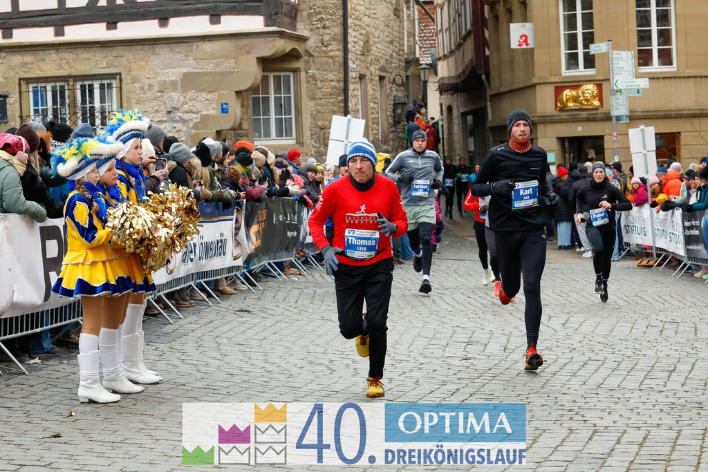 VR Bank Hauptlauf 10km | 40. Optima 3koenigslauf 2026 - Realisiert mit Pictrs.com