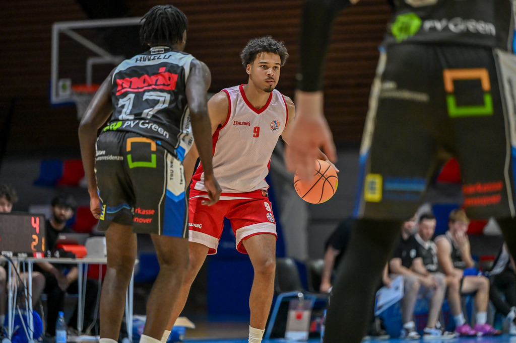 rsk_060 | Fotos von Basketballspielen aus dem Raum NRW fotografiert von Gero Mueller-Laschet und Daniel Schaefer - Realisiert mit Pictrs.com