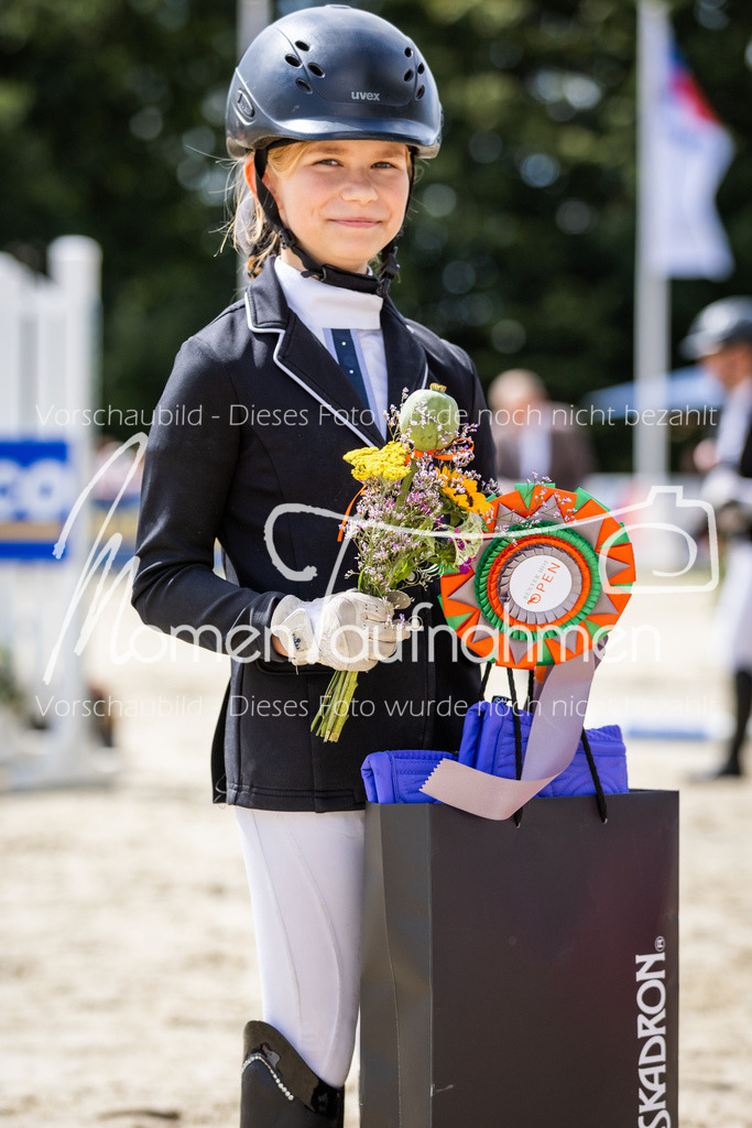 BHO-Führzügel1-043 | MomenTaufnahmen Pferdesportfotos