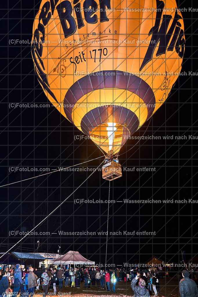 ALP0545_Nacht der Ballone_Lackenhof | (C)FotoLois.com, Alois Spandl, 'Nacht der Ballone' des Ballonclub ÖTSCHERLAND in Lackenhof/Weitental, gemeinsame Veranstaltung mit Tourismusverband ÖTSCHER, Mi 28. Dezember 2022.
