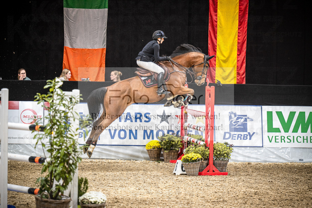DOS_1958 | Entdecke hochwertige Reitturnierfotos von Foto Oger. Professionell, emotional und authentisch – jetzt Lieblingsmomente im Shop bestellen.Deutschlandweite Turnierfotografie. - Realisiert mit Pictrs.com