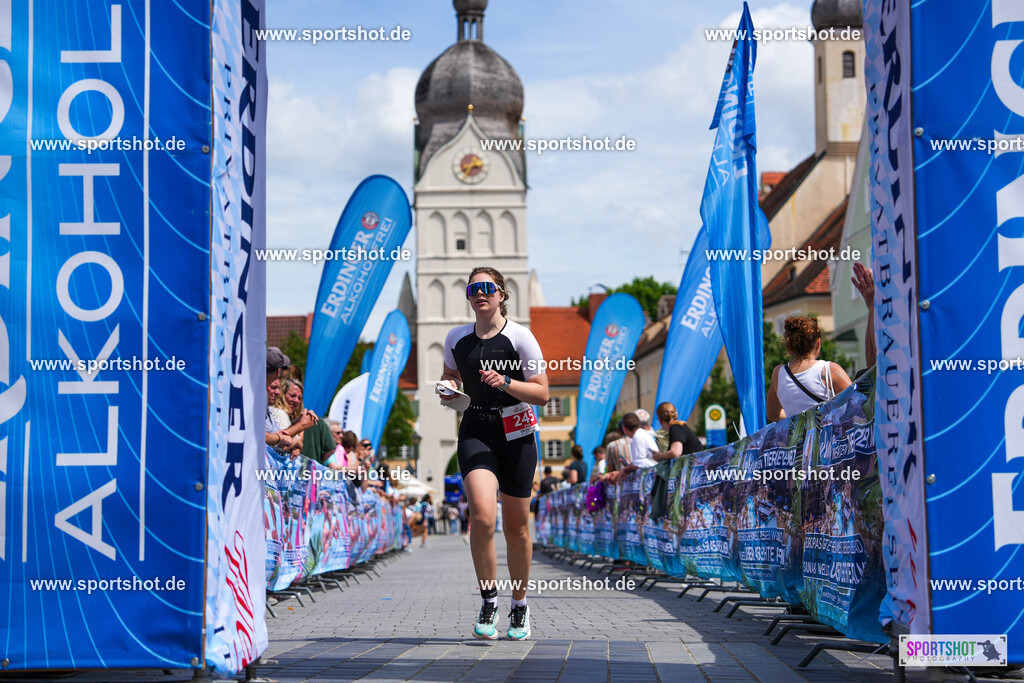 DSC04627 | Stadttriathlon Erding 2025. #yourpictrs #sportshot_your_pictrs @Sportshotphotography #stadttriathlonerding Copyright: www.sportshot.de