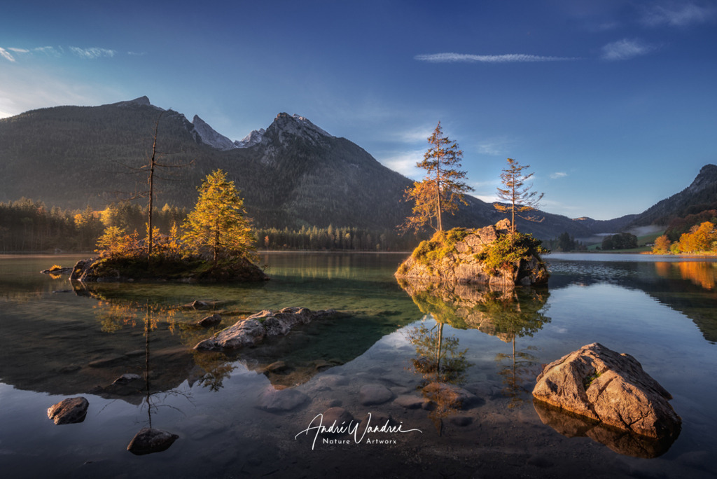Erstes Morgenlicht am Bergsee | Andre Wandrei - Nature Artworx - Realisiert mit Pictrs.com