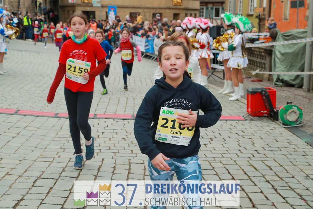 AOK JuniorCup 400m | 3Koenigslauf 2023 - Realisiert mit Pictrs.com
