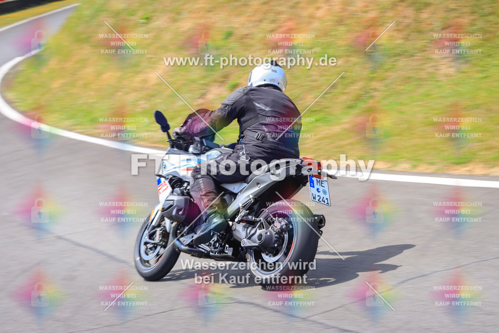 _DSK2585 | Hier findet Ihr Bilder von Touristenfahrten auf der Nürburgring Nordschleife oder von anderen Veranstaltungen die ich besucht habe. Viel Spass beim Durch Schauen 