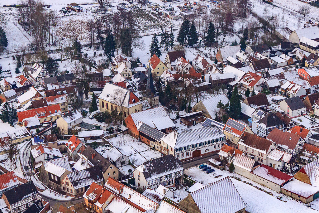 Luftbild: Kirche bei Schnee in Barbelroth im Bundesland Rheinland-Pfalz in Deutschland. Foto: IMG_23692.jpg vom 16.01.2010 durch Werner Riehm/FLY-FOTO.de