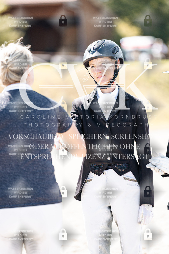 CK900012 | Turnierfotografie Pferdefotografie Trier Rheinland-Pfalz Pferdesport Reitsport Tierfotografie Sportfotografie Pferdevideo Pferdevideografie Equestrianvideography equestrianphotography  - Realisiert mit Pictrs.com