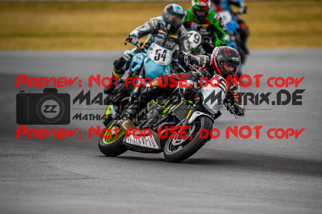 MaZZes_FotoMatrix_220625_7158 | TWINCUP