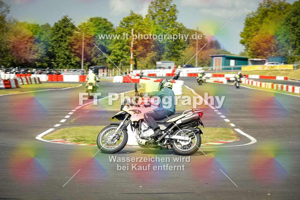 OBK_Mai_Martina_Markus-10518 | Hier findet Ihr Bilder von Touristenfahrten auf der Nürburgring Nordschleife oder von anderen Veranstaltungen die ich besucht habe. Viel Spass beim Durch Schauen 