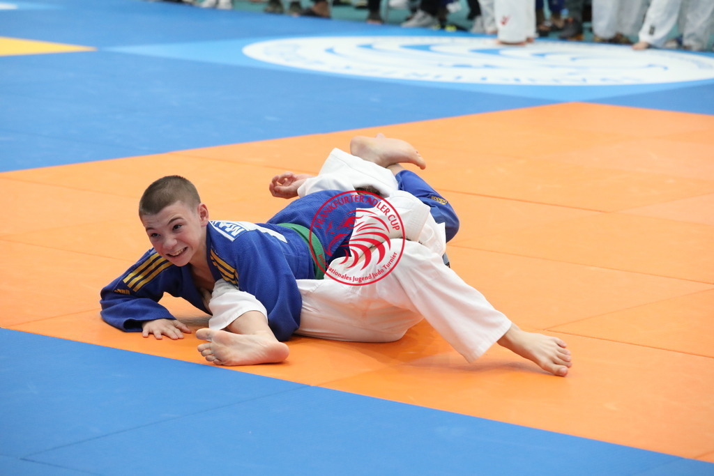 1J7A2896 | Fotos vom Adler Cup - Pictures from Adler Cup

Hier findet Ihr alle Eindrücke und großen Momente der Adler Cup Wochenenden. Here you will find all impressions and great moments of the Adler Cup weekends. - Realisiert mit Pictrs.com