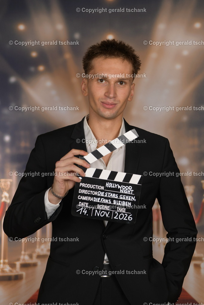 MT1_4440 | Wählen Sie hier bitte Ihr bestes Foto aus, mit diesem Bild wird Ihr Set produziert. Sollten Sie kein Bild wählen oder mehrere suchen wir das Beste aus!
