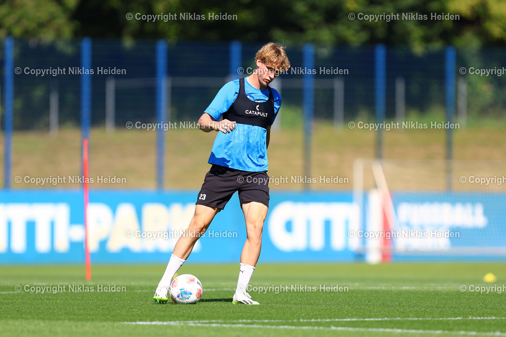 NH_HolsteinKiel_Training_28082025 | #23 Lasse Rosenboom (Holstein Kiel)Fußball I Herren I Training I Saison 2025-2026 I Holstein Kiel I 28.08.2025 I Citti-Fußballpark