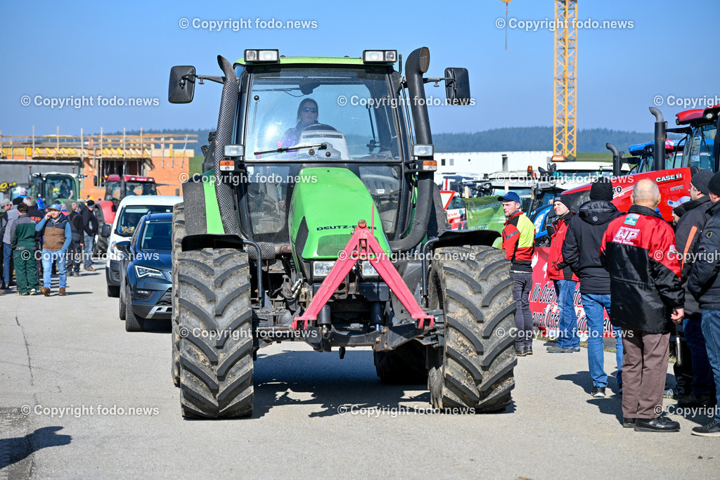 Bauernprotest_ Poendorf_ Lasco_ 08.03.2024-15 | 08.03.2024, Poendorf, AUT, Bauernprotest, im Bild Bauernprotest, Bauern, Landwirte, Traktoren, Fa. Lasco, Demo, Kundgebung