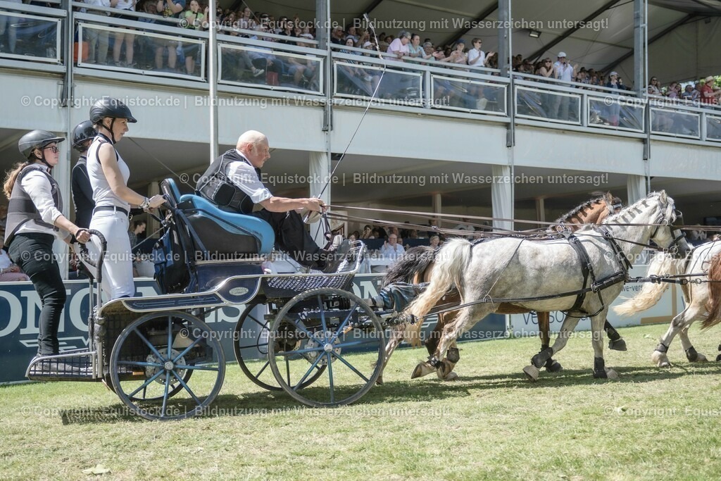 20230528_Jump-and-Drive_0265 | equistock