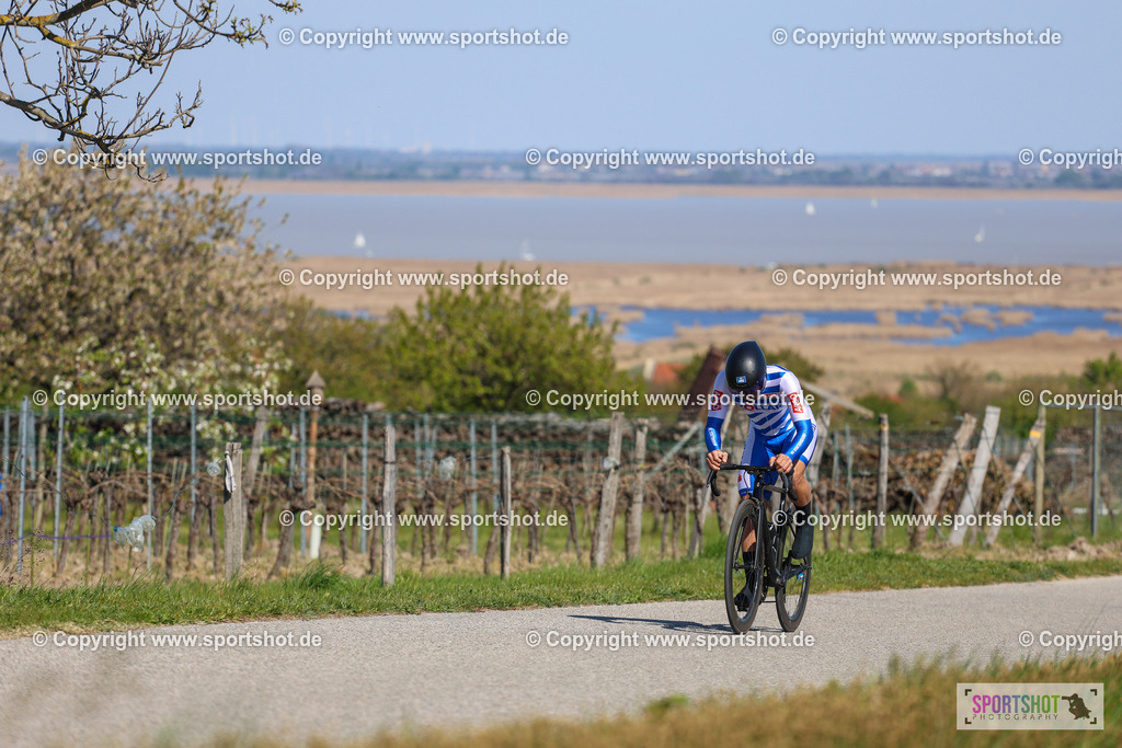 IMG_9844 | @sportshot_your_pictrs #yourpictures#roadtowm2029 #nrm #neusiedlerseeradmarathon #neusiedlersee #neusiedlerseetourismus #burgenland #mörbisch #nrm26 #burgenlandtourismus #voglundco #poweredbyburgenlandtourismus #radsport #rad #marathon #ucigranfondo #visitburgenland #ucigranfondoworldseries