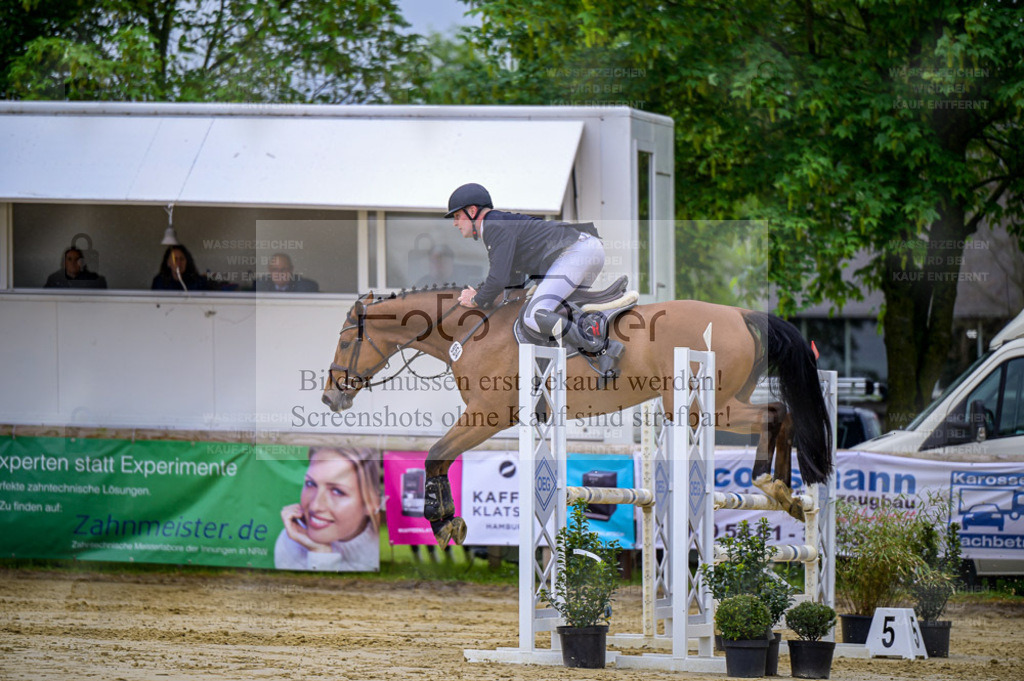 Reitturnier Lienen | Entdecke hochwertige Reitturnierfotos von Foto Oger. Professionell, emotional und authentisch – jetzt Lieblingsmomente im Shop bestellen. - Realisiert mit Pictrs.com