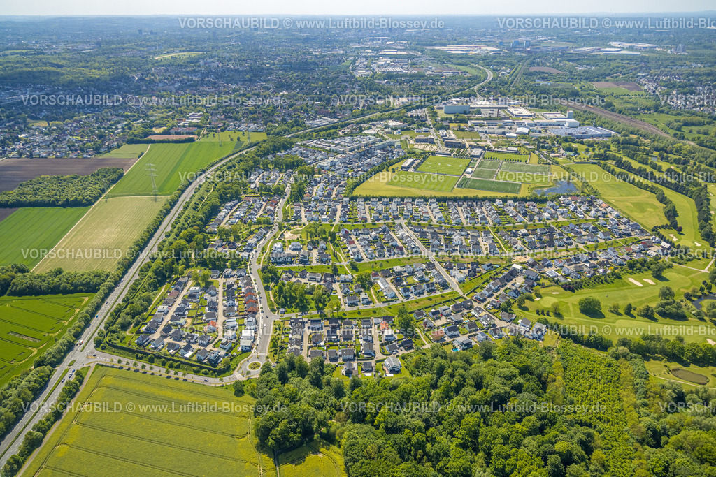 Dortmund230512103 (1) | Luftbild, DSW 21 Dortmunder Stadtwerke, Wohngebiet Hohenbuschei, BVB 09 Borussia Dortmund Trainingszentrum, Adi-Preißler-Allee, Brackeler Feld, Brackel, Dortmund, Ruhrgebiet, Nordrhein-Westfalen, Deutschland