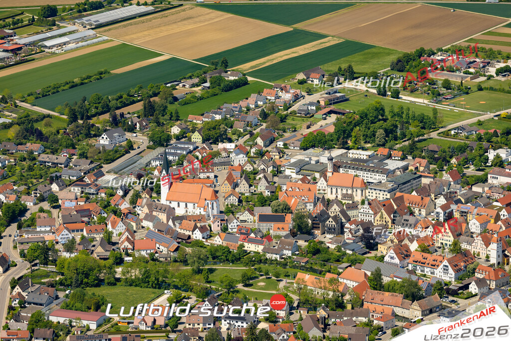 Luftaufnahme von  Gundelfingen an der Donau - Die Luftaufnahme wurde 2025 vom UL-Flugzeug heraus erstellt ( keine Drohne ) - Hochauflösende Luftaufnahme - für professionelle Ausdrucke geeignet. Die Geschenkidee !Mit Lizenz und Bildrechte bestellbar
