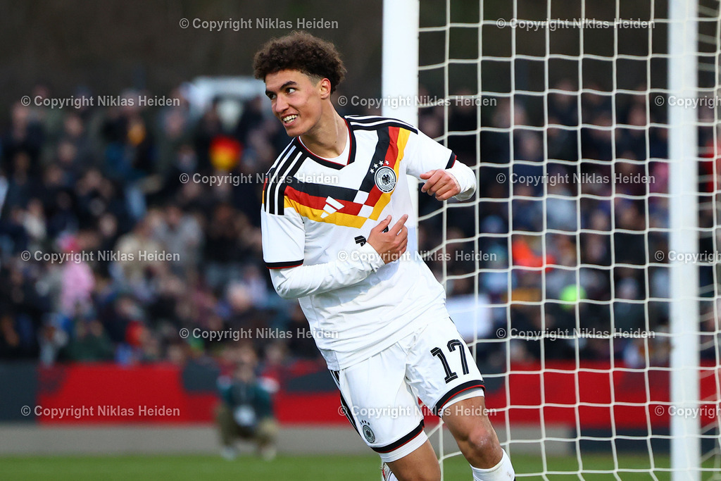 NH_DeutschlandU20_TschechienU20_Länderspiel_26032026 | #17 Noah Darvich (Deutschland U20) bejubelt seinen Treffer zum 2:1.Fußball I Junioren I Länderspiel (Nationalmannschaft) I Saison 2025-2026 I Freundschaftsspiel I Deutschland U20 - Tschechien U20 I 26.03.2026 I Poststadion Berlin
