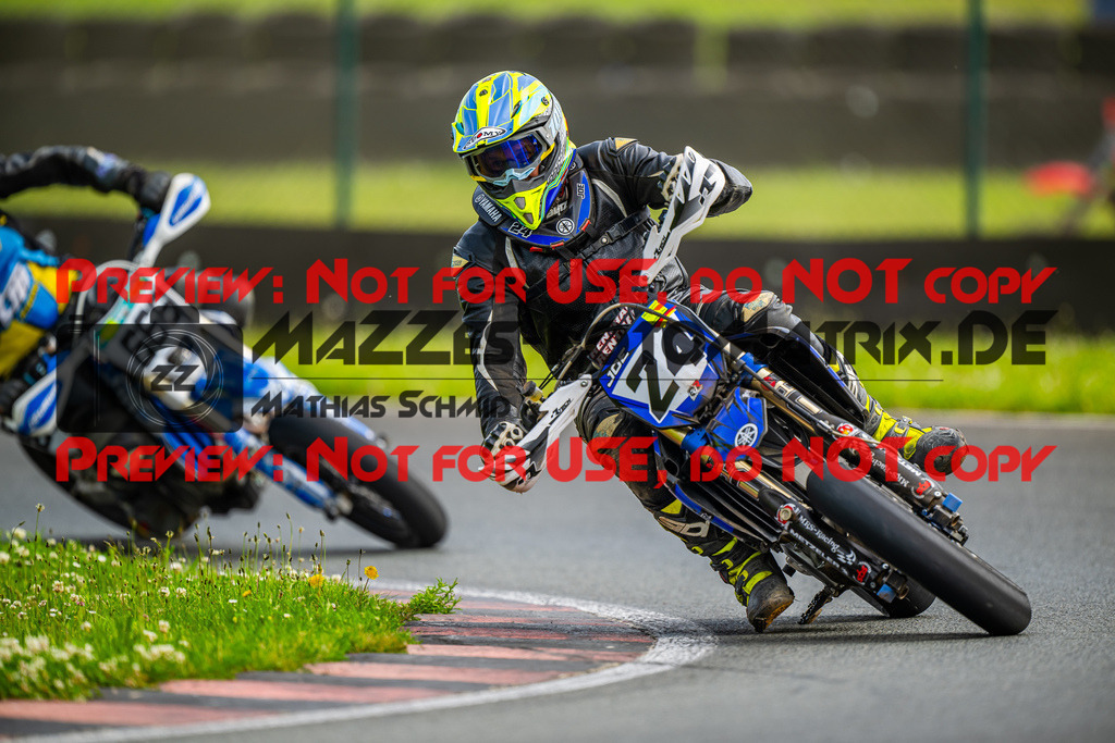 MaZZes_FotoMatrix_240621_6007705_8345 | GELB