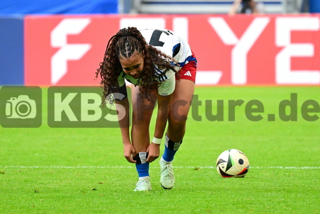 KBS Picture_HSV-Bremen_Frauen_034 | Baum Lisa (HSV Frauen) ,Sportplatz :  Volksparkstadion, - Realisiert mit Pictrs.com