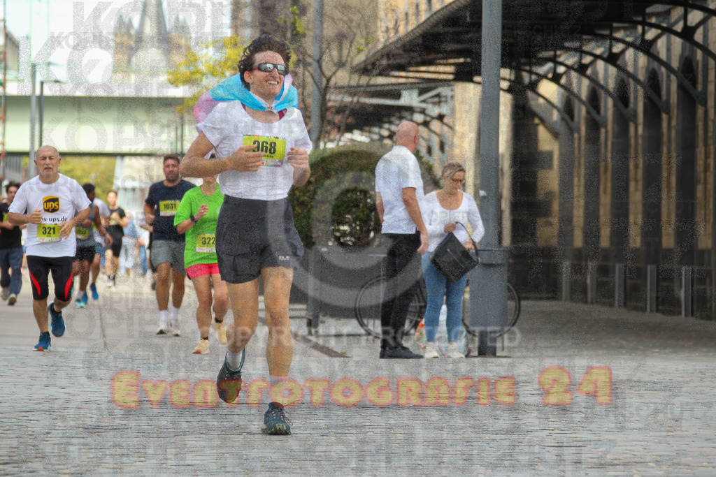 250920_1325_EV4_5463 | Sportfotografie im Rhein-Sieg Kreis, Köln, Bonn, NRW, Rheinland Pfalz, Hessen, etc. Unser Tätigkeitsfeld umfasst den Laufsport vom Volkslauf über den Marathon, Duathlon, Triathon bis zum Ultralauf wie Kölnpfad Ultra oder Schindertrail.