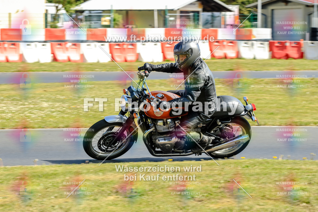 _OTO1751 | Hier findet Ihr Bilder von Touristenfahrten auf der Nürburgring Nordschleife oder von anderen Veranstaltungen die ich besucht habe. Viel Spass beim Durch Schauen 