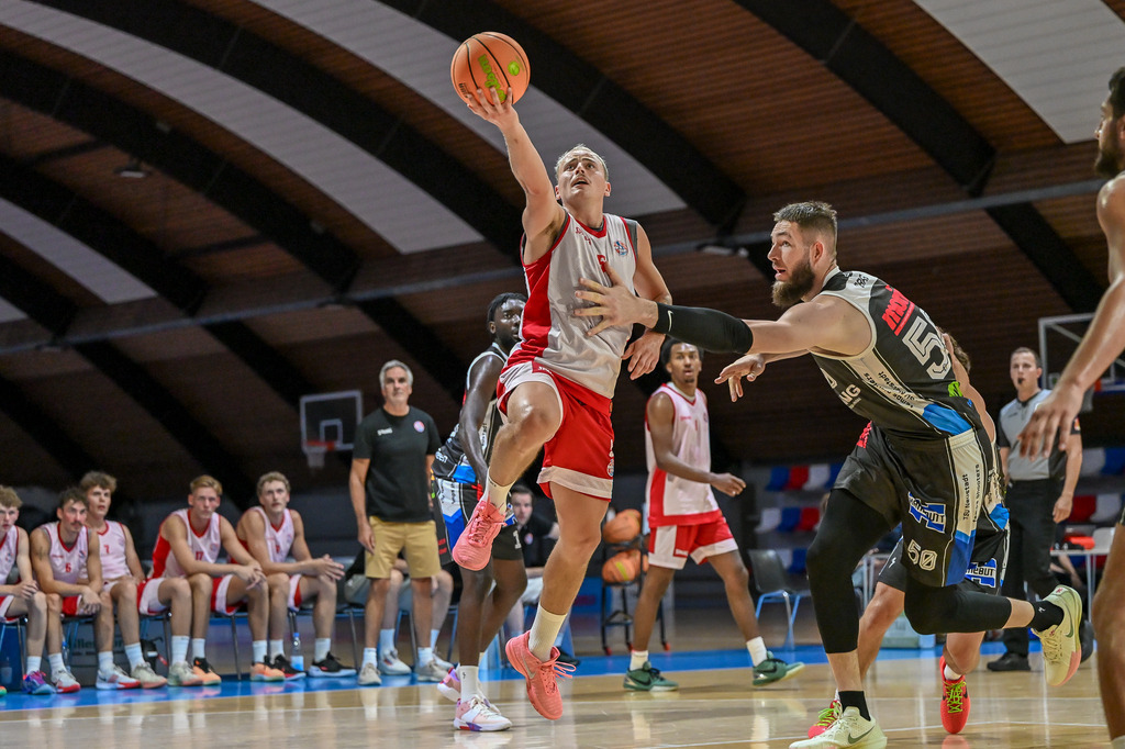 rsk_064 | Fotos von Basketballspielen aus dem Raum NRW fotografiert von Gero Mueller-Laschet und Daniel Schaefer - Realisiert mit Pictrs.com