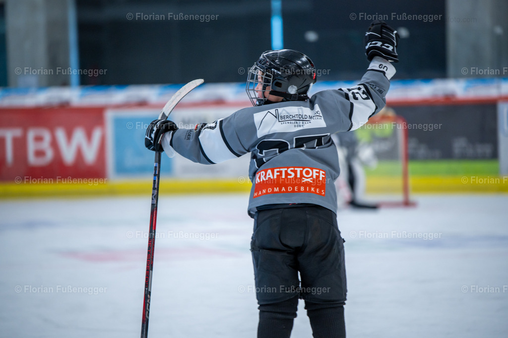 2025-03-01-Bärencup Wil-048 | "Fussifoto.com – Ihr Ansprechpartner für hochwertige Fotografie! Entdecken Sie kreative Bilder und professionelle Dienstleistungen. Kontaktieren Sie uns für Ihre Projekte!"