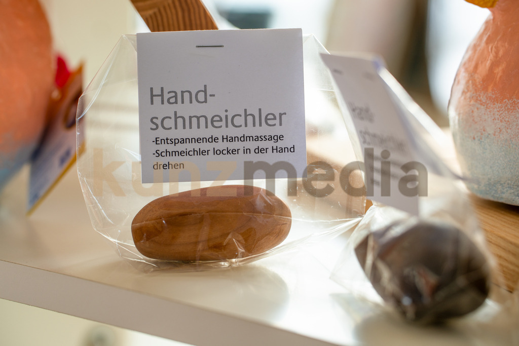 074_Villa Kunterbunt WBZ Vernissage _ Ausstellung_kunzmedia.ch | OnlineShop für Bilder kunzmedia.ch