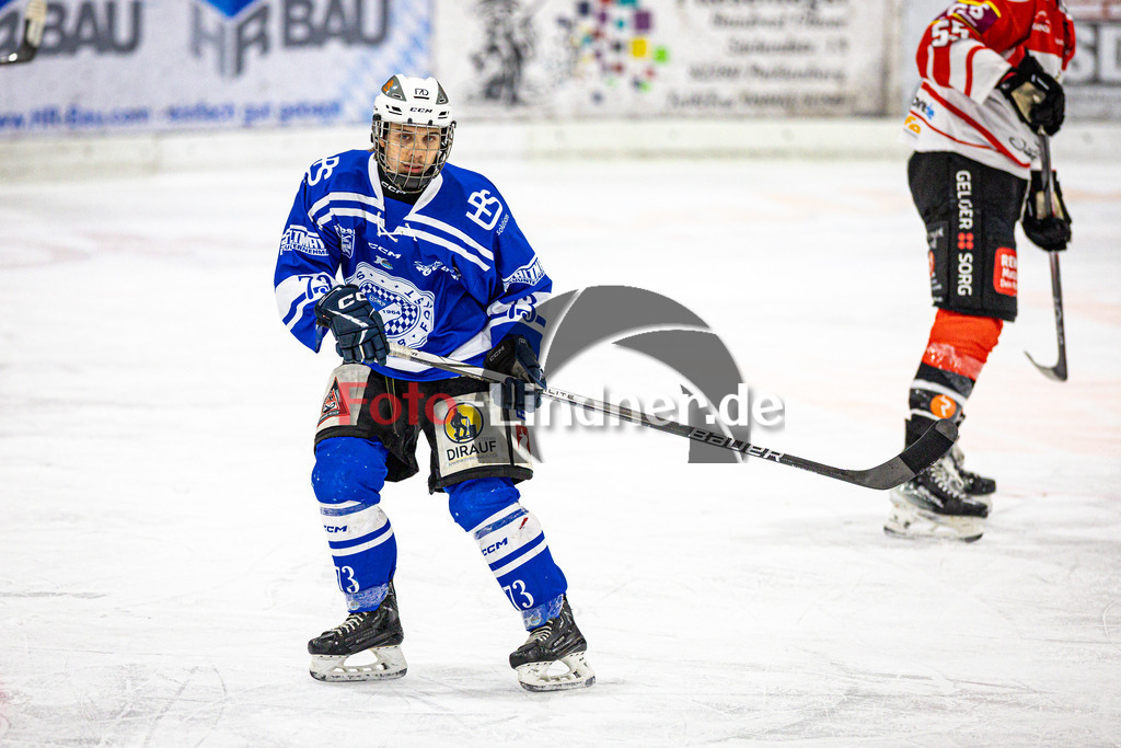 SC Forst NATURE BOYS gegen ESC Hassfurt HAWKS | Eishockey Landesliga Herren Playoffs 2024/25 - Spiel 2 von 4, SC Forst NATURE BOYS gegen ESC Hassfurt HAWKS, 20250222,Julian KRAUS (Nature Boyz 73) in Aktion,2025-02-22 in Peißenberg (Eisstadion Peißenberg)Julian KRAUS (Nature Boyz 73)Copyright: WolfgangxLindner foto-lindner.de