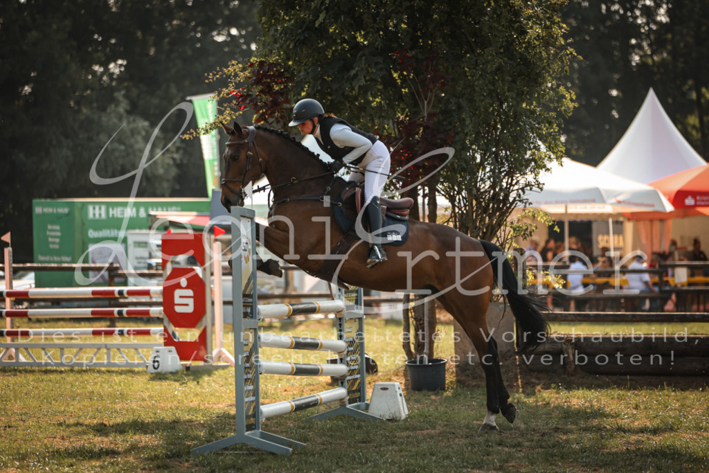 14.FrPfL00043 | Leoni Ertmer Photography - Realisiert mit Pictrs.com