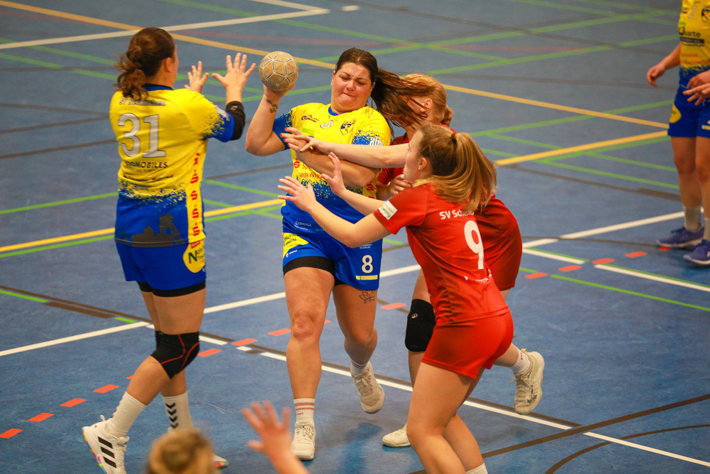 SvSchermbeck_SVN_061225_155 | Bildergalerie von Sport-Ereignissen aber auch von weiteren spannenden Dingen - nicht nur vom Niederrhein. In Anlehnung an den bekannten Spruch von Hanns Dieter Hüsch heißt das Motto: "Niederrhein ist überall".  - Realisiert mit Pictrs.com