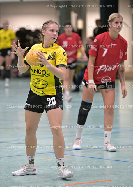 20221022-2837-haba-tgbda-hsgwei-HEN-FOTO | 22.10.2022 Handball Frauen Oberliga Saison 2022 2023 TGB Darmstadt - HSG Weiterstadt Braunshardt Worfelden (13:28) v. li. 20 Lena Rosenberg (HSG) wirft 6 Tore in der Begegnung (Foto: Peter Henrich) - Realisiert mit Pictrs.com