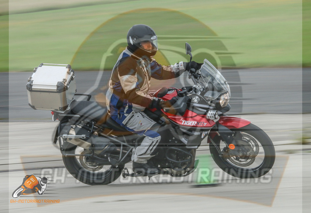IMG_0514 | gh-motorradtraining-foto.de - Realisiert mit Pictrs.com