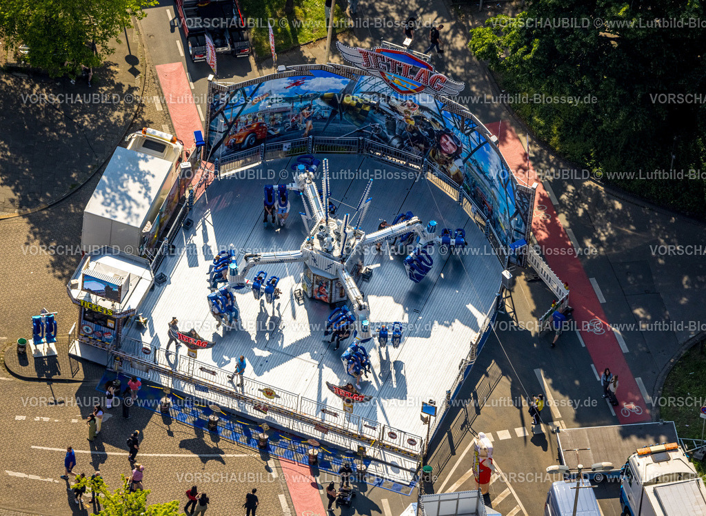 Witten240506883 | Luftbild, Himmelfahrtskirmes auf der Berger Straße am Saalbau Witten, Karussell Jetlag, Witten, Ruhrgebiet, Nordrhein-Westfalen, Deutschland