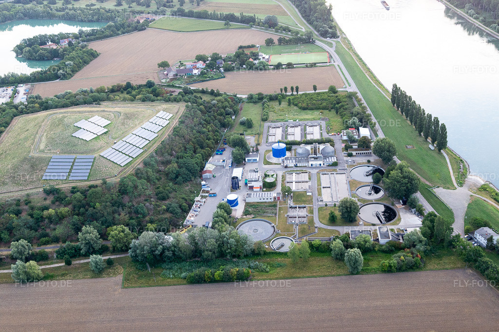 Luftbild: Kläranlage Sonnenberg in Speyer im Bundesland Rheinland-Pfalz in Deutschland. Foto: IMG_116483.jpg vom 11.08.2019 durch Werner Riehm/FLY-FOTO.de