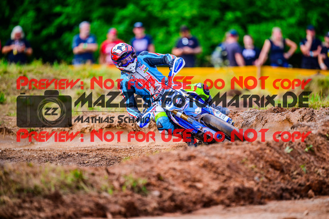 MaZZes_FotoMatrix_240818_6007705_0004 | S1