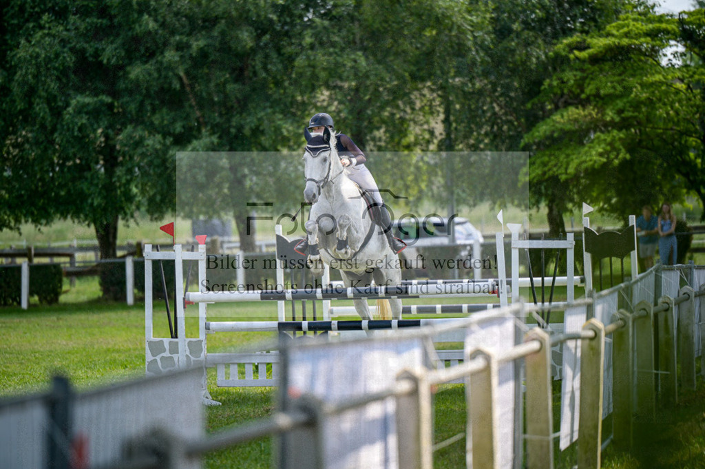 Reitturnier Voxtrup | Entdecke hochwertige Reitturnierfotos von Foto Oger. Professionell, emotional und authentisch – jetzt Lieblingsmomente im Shop bestellen.Deutschlandweite Turnierfotografie. - Realisiert mit Pictrs.com