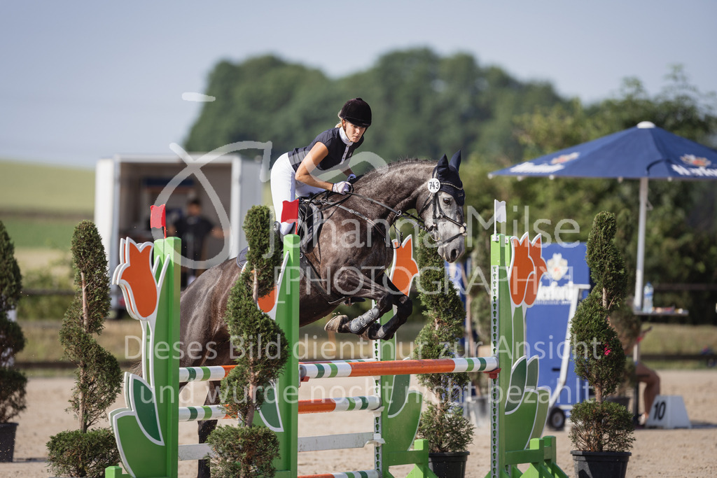 230624_PfSpTa_A2-Spr-204 | Deine schönsten Turniermomente als professionelle Fotos! Entdecke hochwertige Pferdesport-Fotografie im Online-Shop. Jetzt Fotos finden & bestellen!