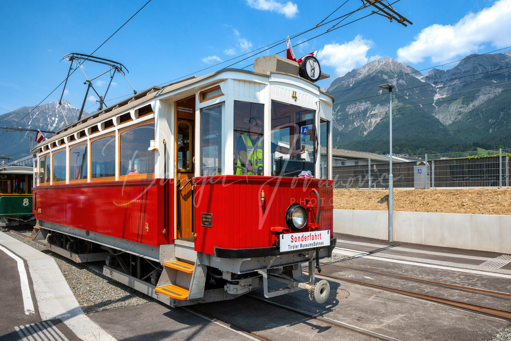 Straßenbahn | Bahnhof Rum