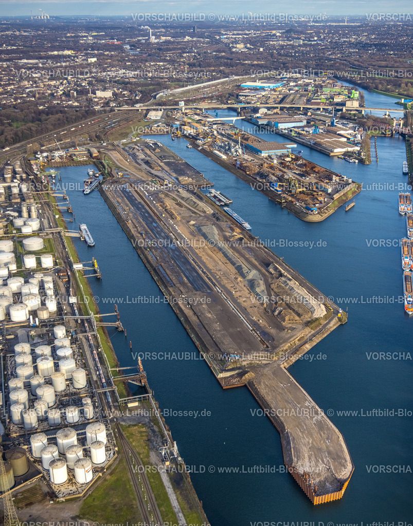 Duisburg230100723 | Luftbild, Duisburg Hafen Ruhrort mit Ölinsel, Kohleninsel und Schrottinsel, geplantes Containerterminal auf Kohleninsel, Ruhrort, Duisburg, Ruhrgebiet, Nordrhein-Westfalen, Deutschland