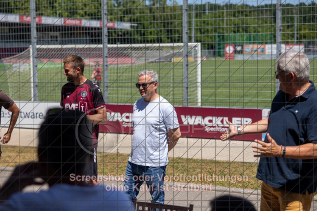 20250629_125903_2345 | #,1.Göppinger SV, Fussball, Oberliga BW - Trainingsauftakt, Saison 2025/2026, Rasensportplatz Stadion SV Göppingen, Hohenstaufenstr. 116, 73033 Göppingen, 29.06.2025 - 10:30 Uhr,Foto: PhotoPeet-Sportfotografie/Peter Harich