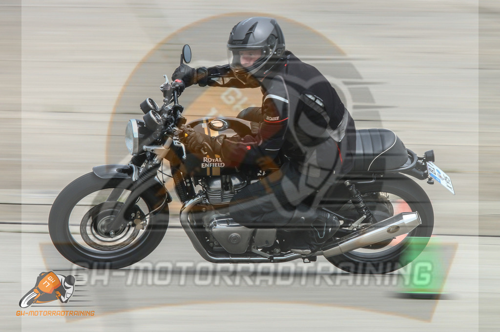 IMG_0530 | gh-motorradtraining-foto.de - Realisiert mit Pictrs.com