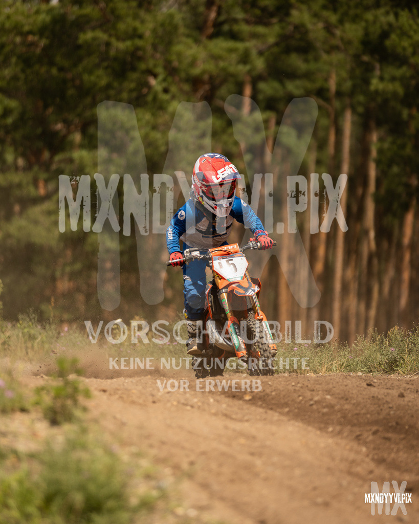 866A1797 | mxndyyvipix