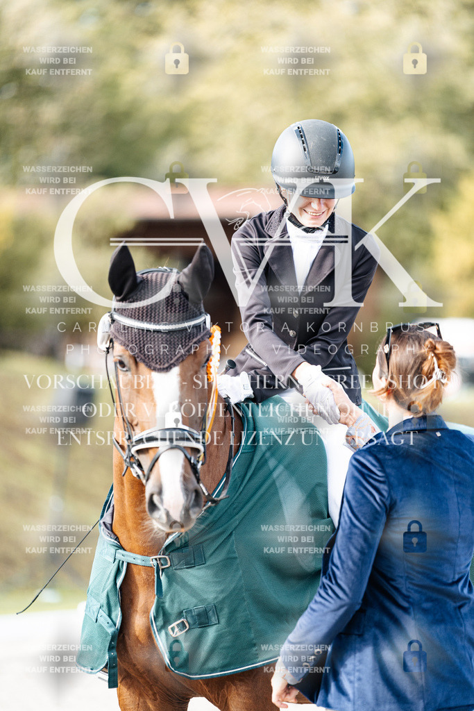 CK901421 | Turnierfotografie Pferdefotografie Trier Rheinland-Pfalz Pferdesport Reitsport Tierfotografie Sportfotografie Pferdevideo Pferdevideografie Equestrianvideography equestrianphotography  - Realisiert mit Pictrs.com