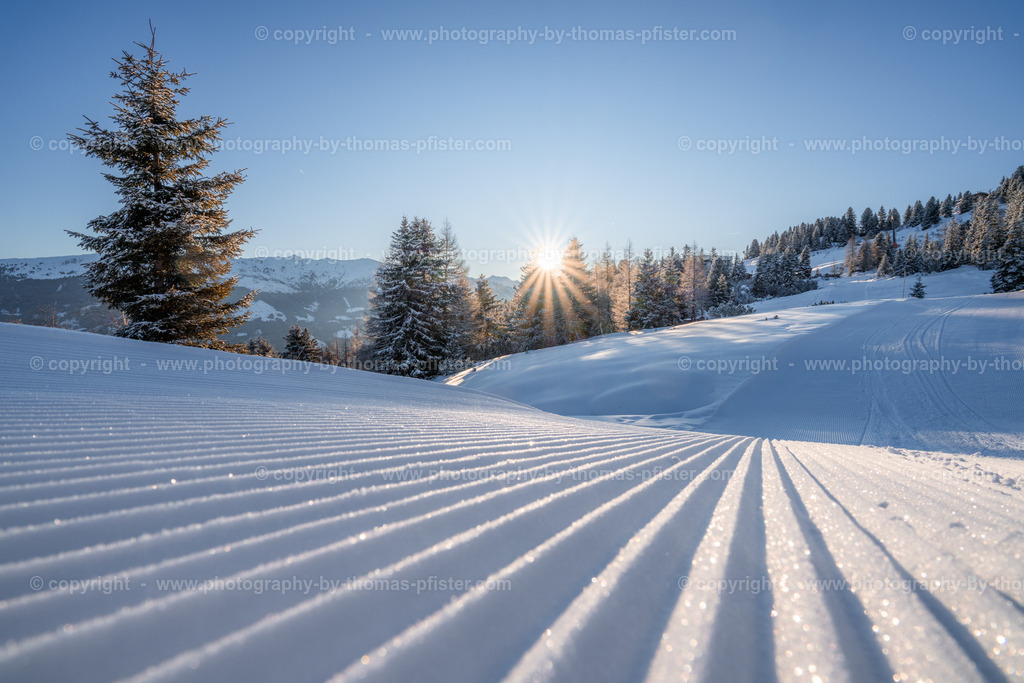  Winterwandern Hochzillertal copyright  Thomas Pfister-27 | PHOTOGRAPHY BY THOMAS PFISTER